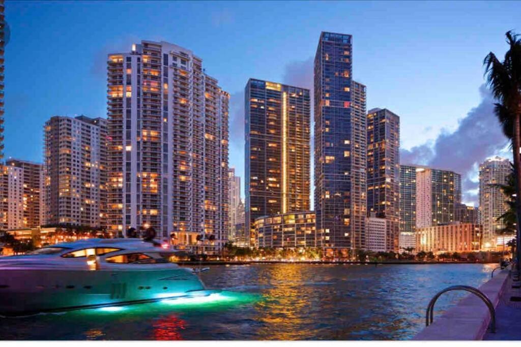 Your House In Miami Ngoại thất bức ảnh